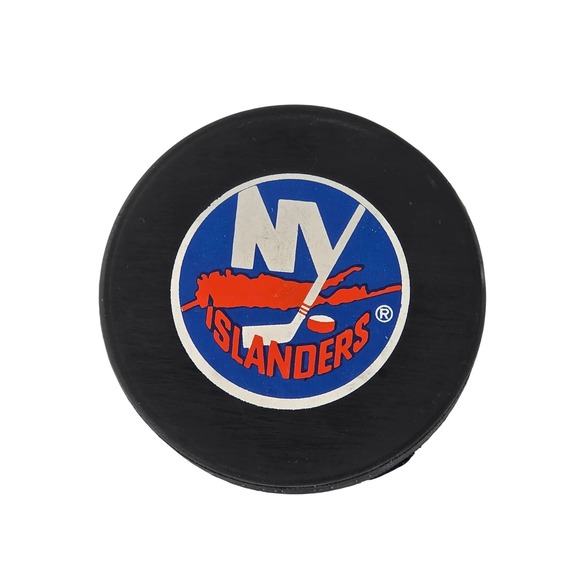 In Glas Co Other - New York Islanders NHL Hockey‎ Puck In Glas Co Official Licensed Product Black